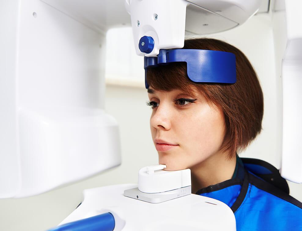 Woman receiving 3D CT Scan